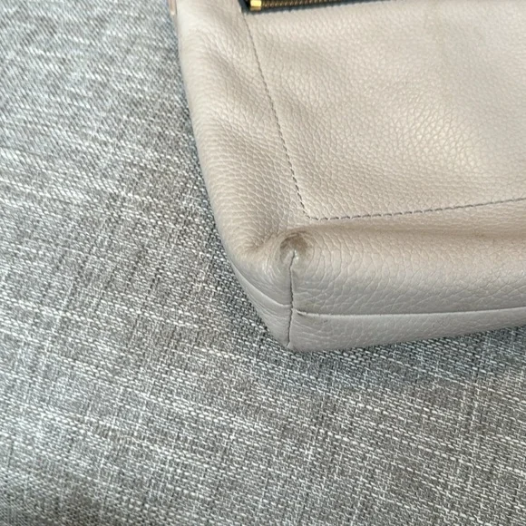 Kate Spade New York Chester street dessi Crossbody Bag Beige Strap Tassel - Picture 6 of 11